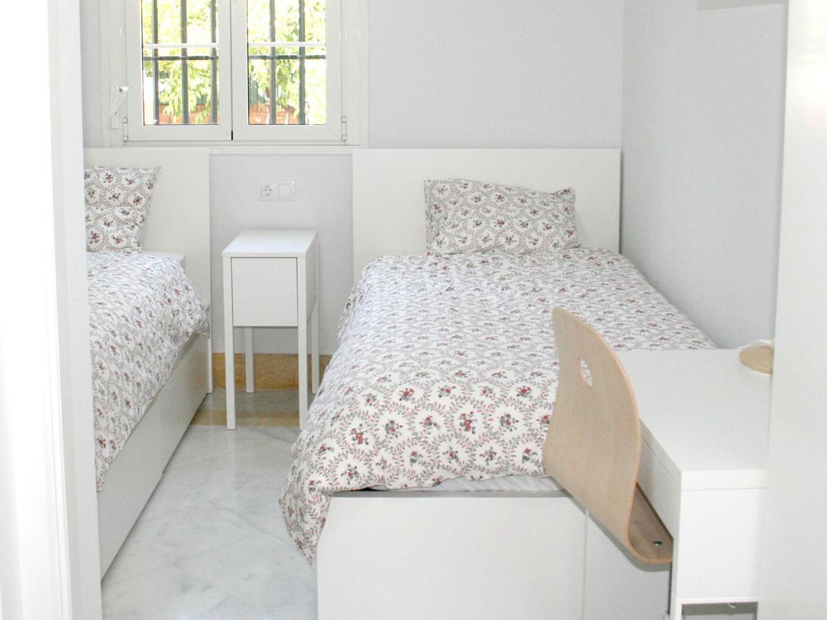Colegio Mayor Careu - Women Only - University Community 세비야 외부 사진