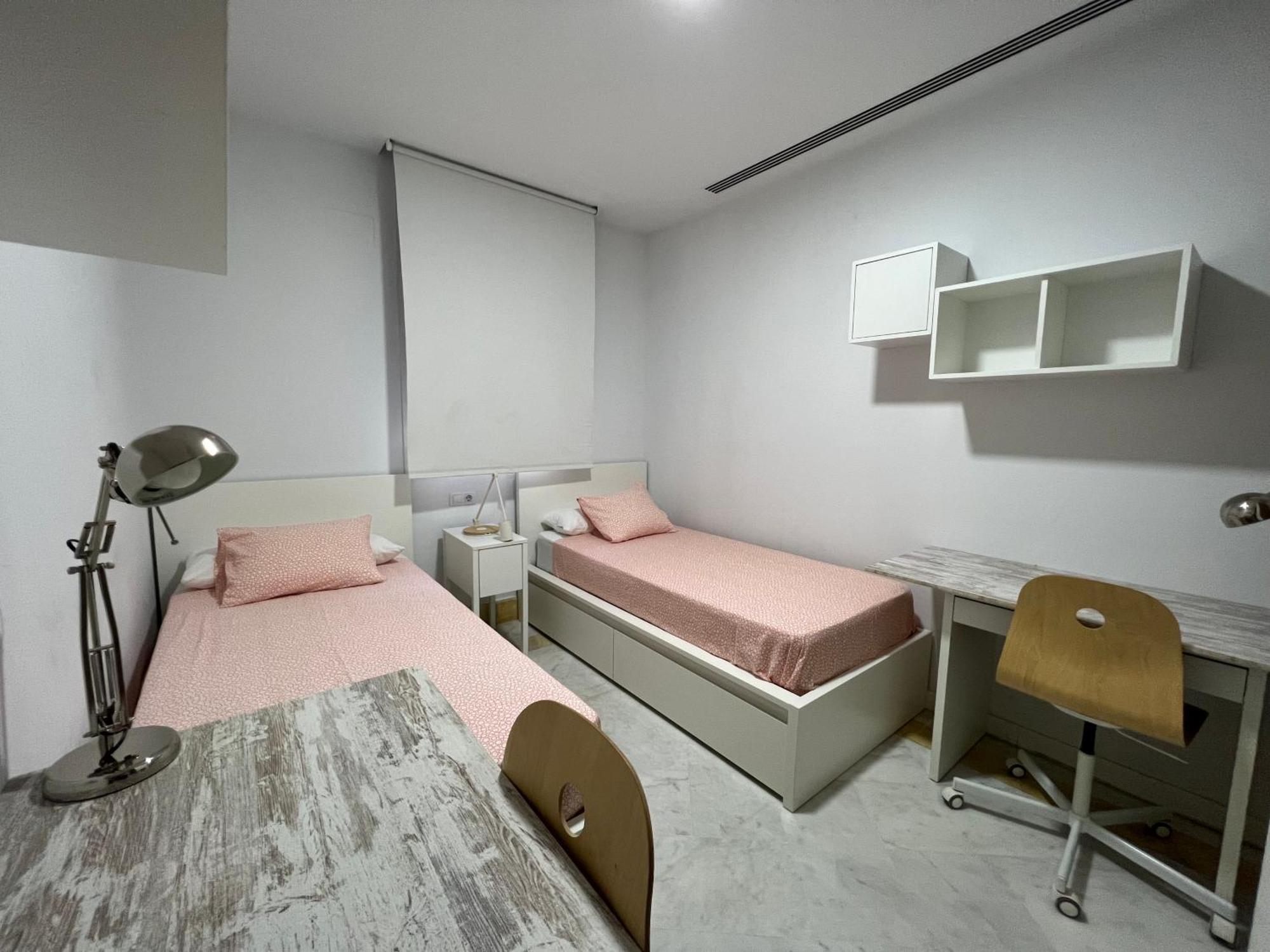 Colegio Mayor Careu - Women Only - University Community 세비야 외부 사진
